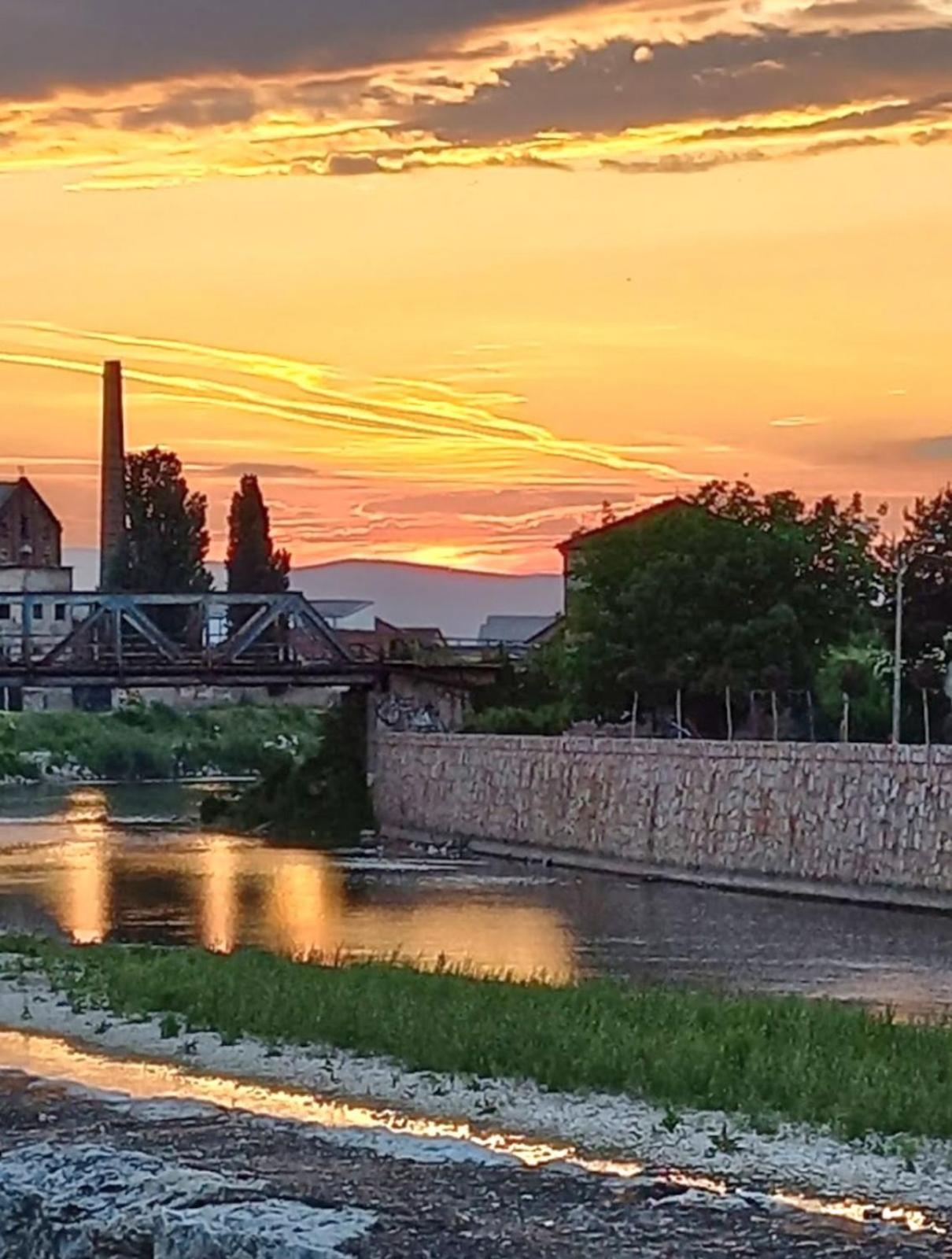 "My Life" Luxury River Apartments Ni Dış mekan fotoğraf